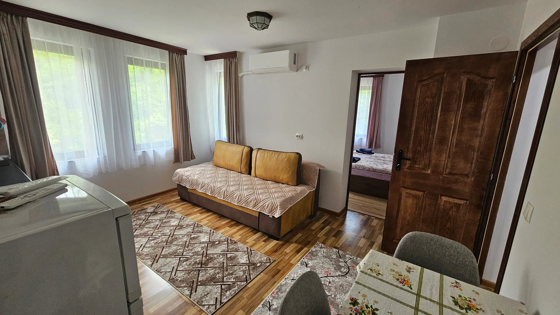 Apartment 2 8