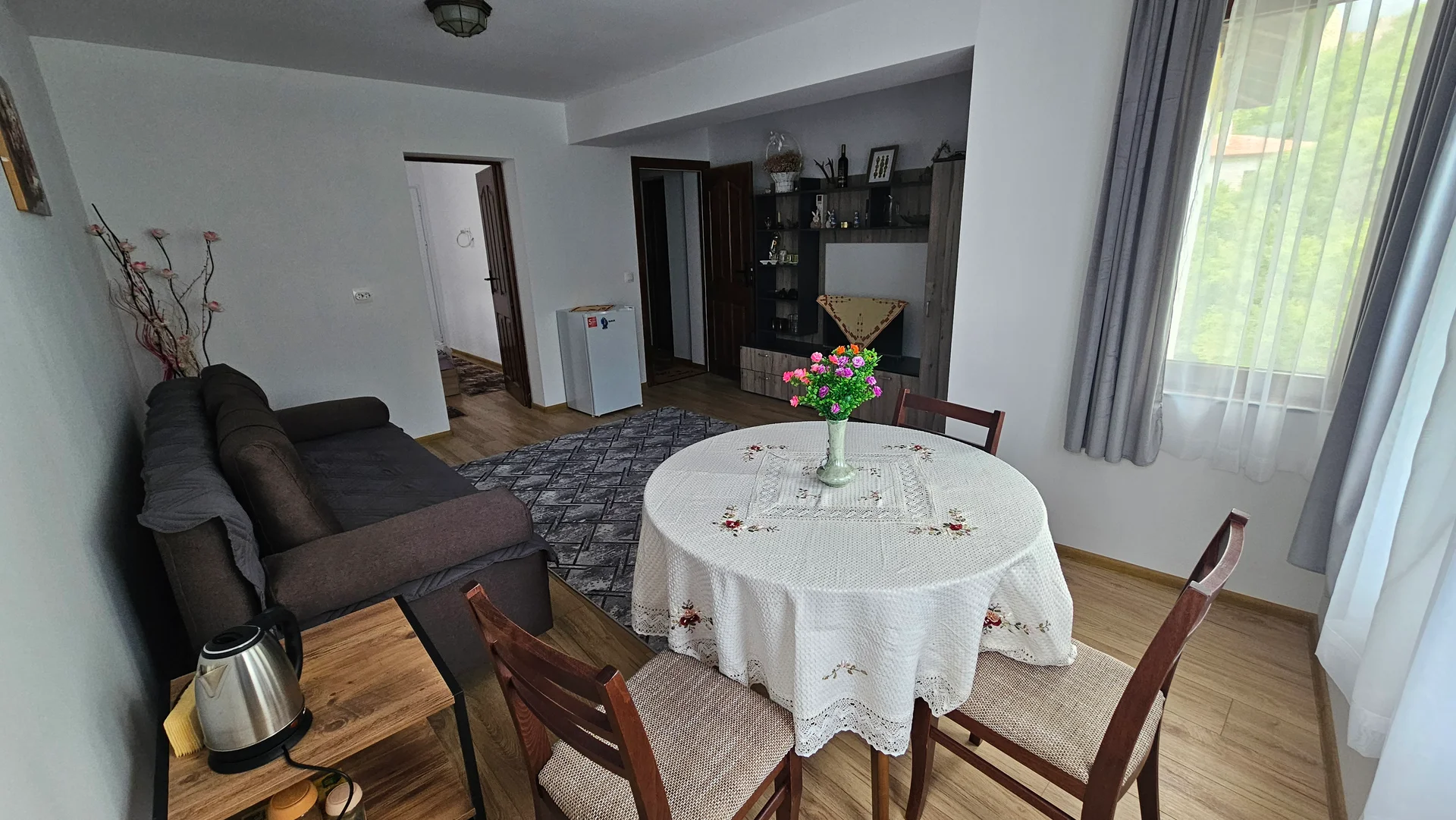 Apartment 3 11